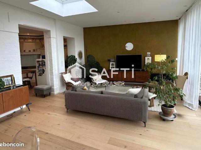 Propriété 8 pièces 224 m²