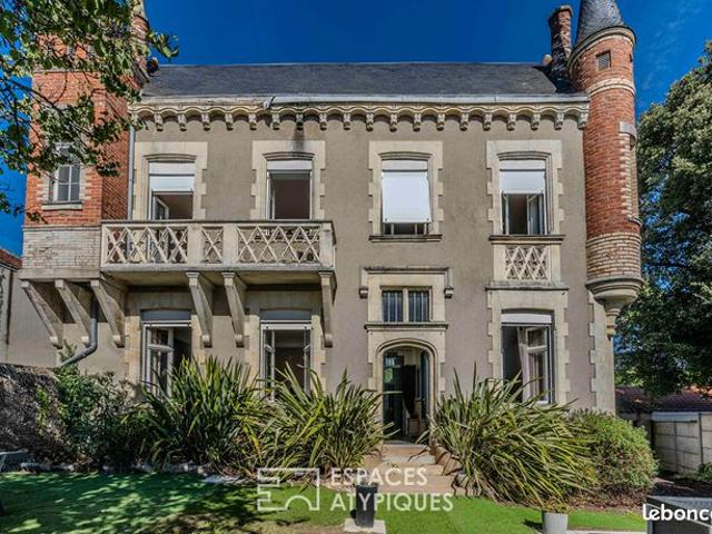 Propriété 8 pièces 225 m²