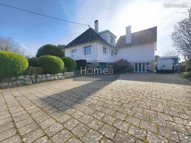 Propriété 8 pièces 225 m²