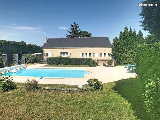 Propriété 8 pièces 225 m²