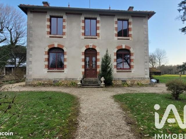 Propriété 8 pièces 226 m²