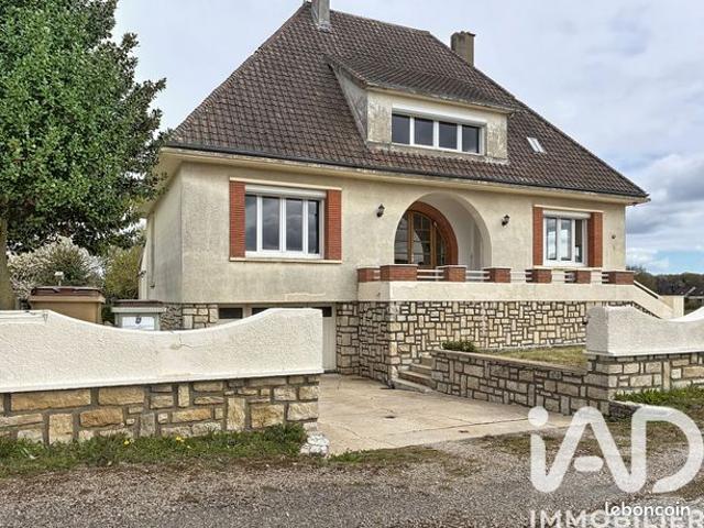 Propriété 8 pièces 226 m²