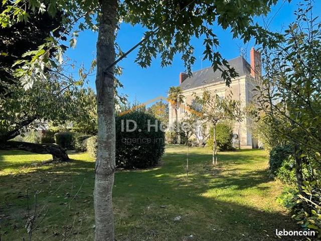 Propriété 8 pièces 226 m²