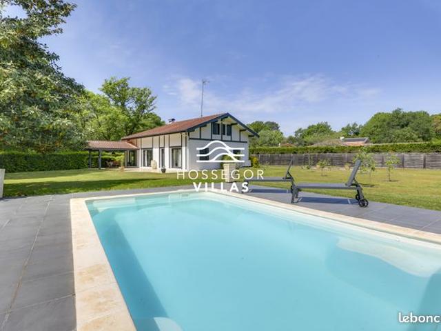 Propriété 8 pièces 228 m²