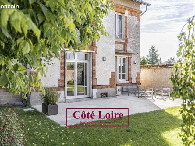 Maison 8 pièces 229 m²