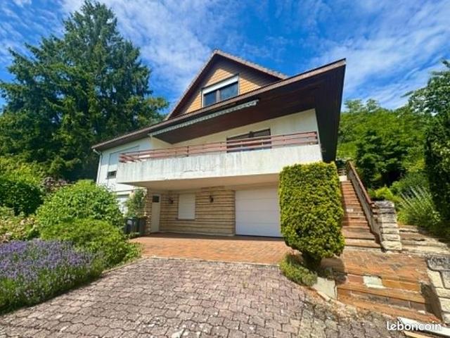 Propriété 8 pièces 229 m²
