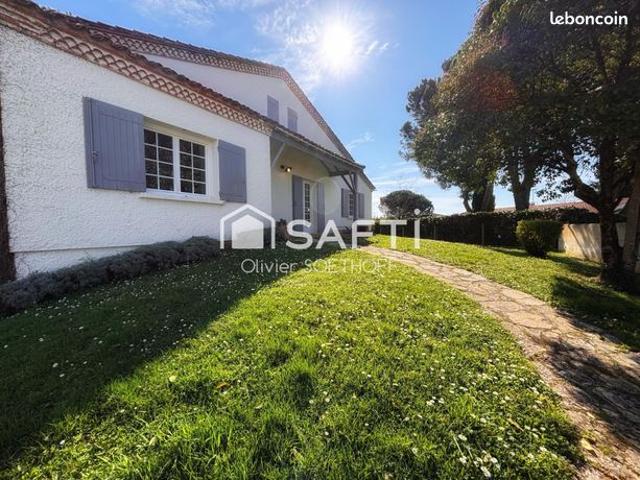 Propriété 8 pièces 220 m²