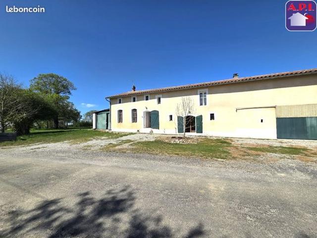 Propriété 8 pièces 220 m²