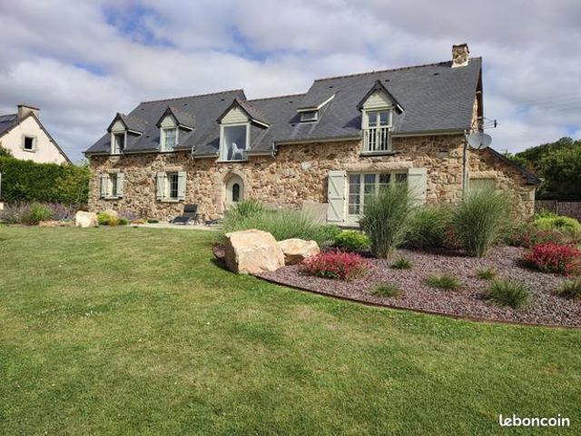 Propriété 8 pièces 220 m²