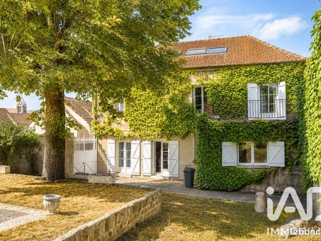 Propriété 8 pièces 220 m²