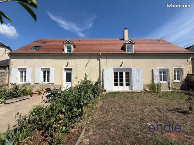 Propriété 8 pièces 220 m²