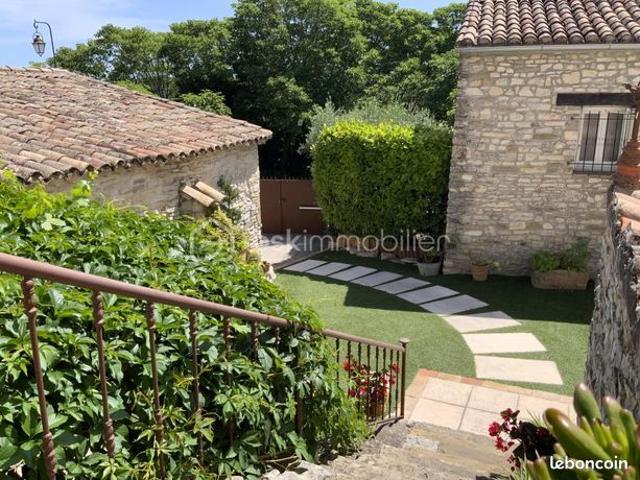 Propriété 8 pièces 220 m²