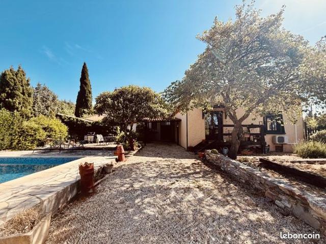 Propriété 8 pièces 221 m²