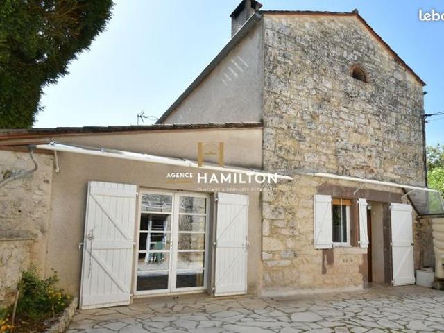 Propriété 8 pièces 223 m²