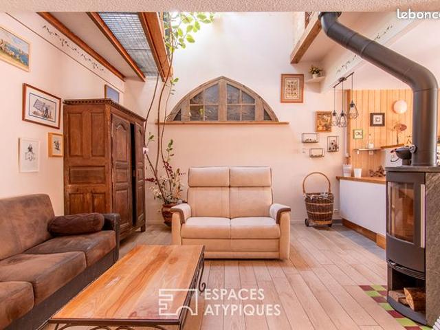 Propriété 8 pièces 234 m²