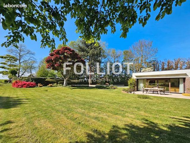 Propriété 8 pièces 234 m²