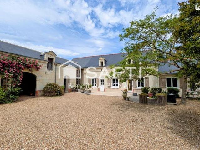 Propriété 8 pièces 235 m²