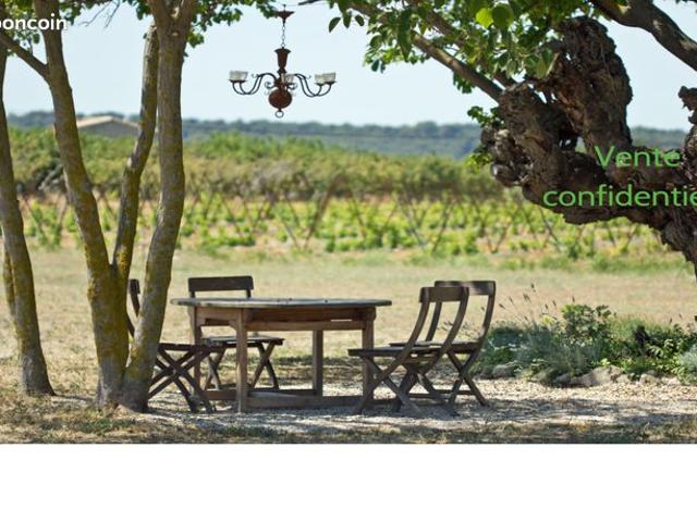 Propriété 8 pièces 235 m²