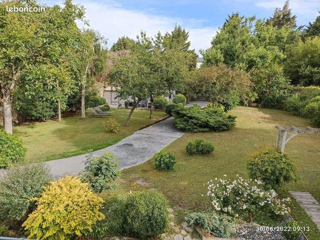 Propriété 8 pièces 237 m²