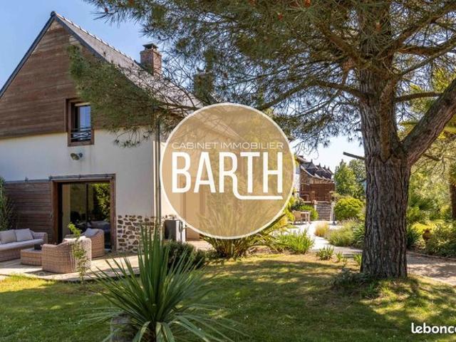 Propriété 8 pièces 237 m²