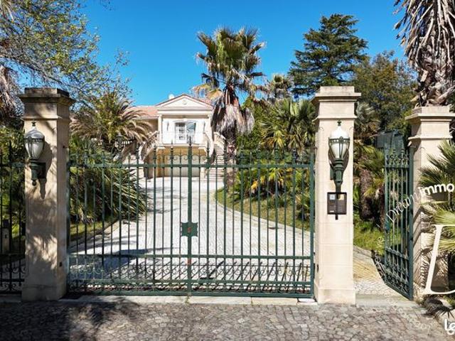Propriété 8 pièces 238 m²