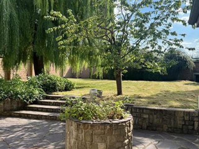 Propriété 8 pièces 230 m²