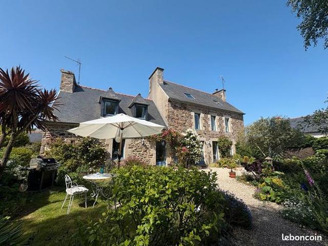 Propriété 8 pièces 230 m²