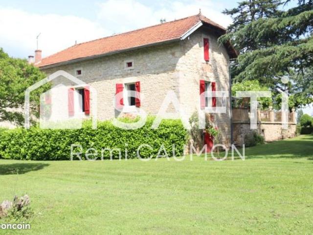 Propriété 8 pièces 230 m²