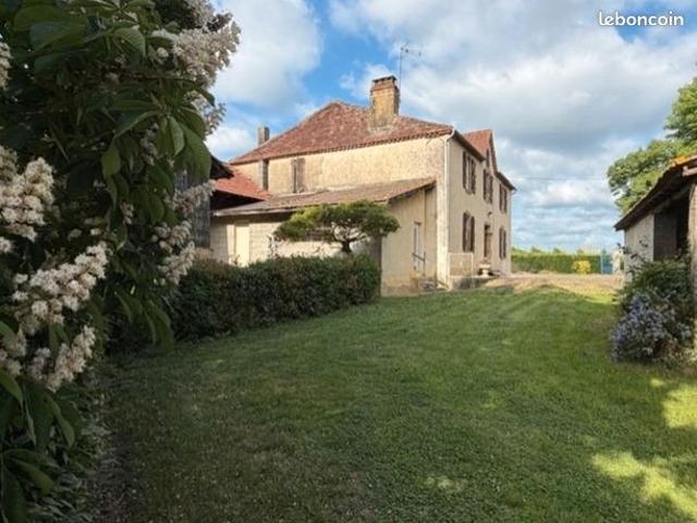 Propriété 8 pièces 230 m²