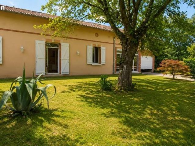 Propriété 8 pièces 230 m²