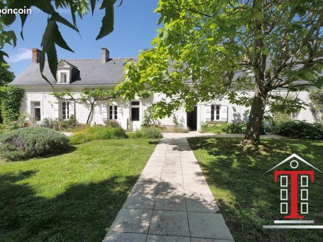 Propriété 8 pièces 230 m²