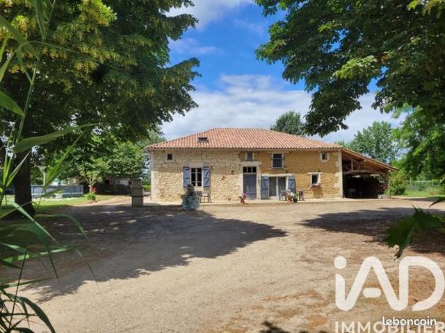 Propriété 8 pièces 230 m²