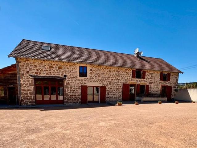 Propriété 8 pièces 232 m²