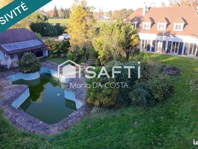 Propriété 8 pièces 232 m²