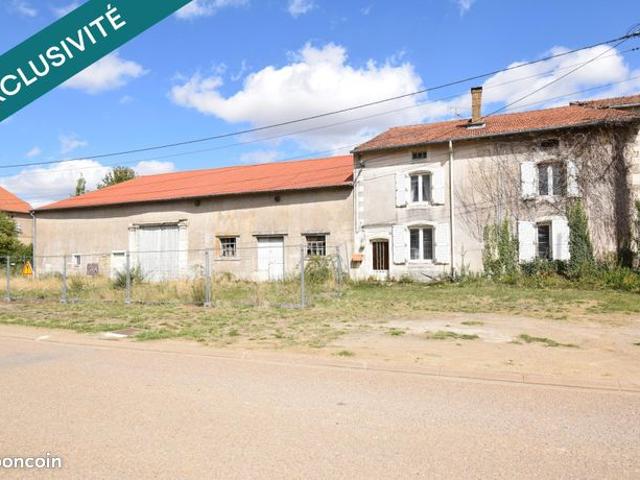 Propriété 8 pièces 244 m²