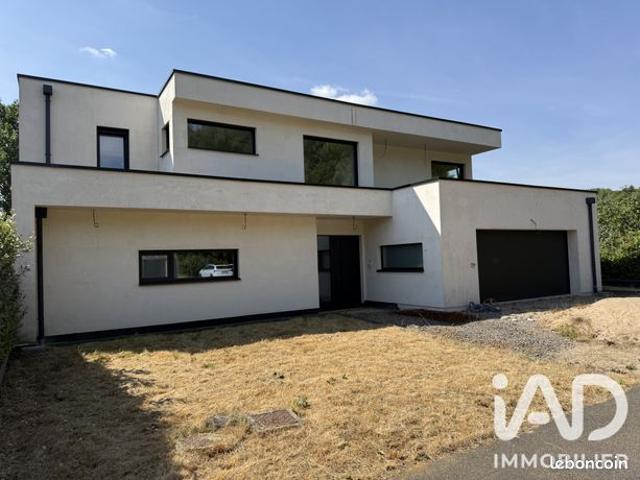 Propriété 8 pièces 245 m²