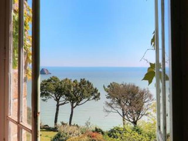 Propriété 8 pièces 246 m²