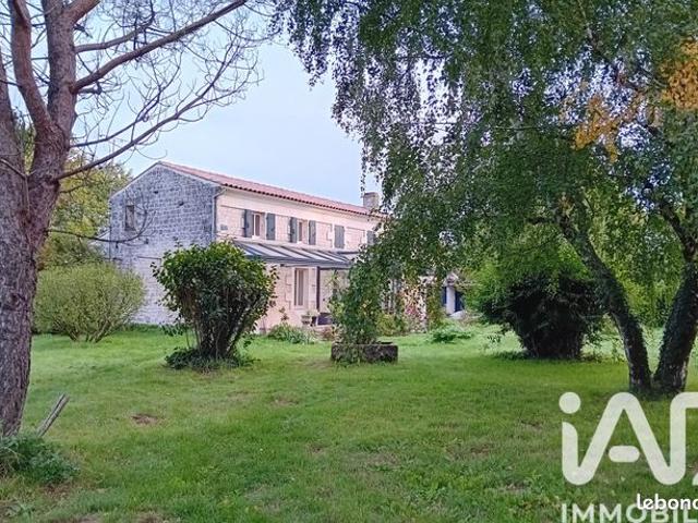 Propriété 8 pièces 248 m²