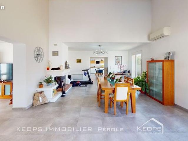 Propriété 8 pièces 248 m²