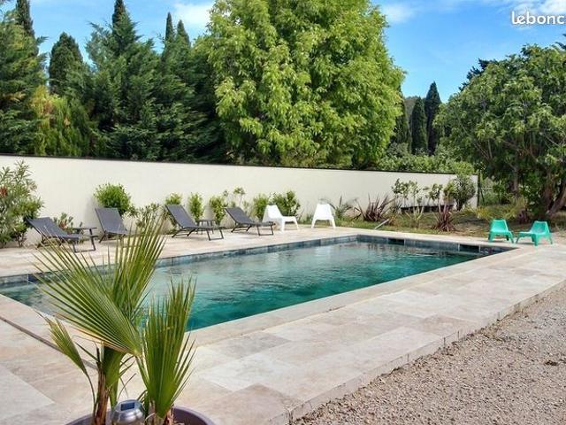 Propriété 8 pièces 241 m²