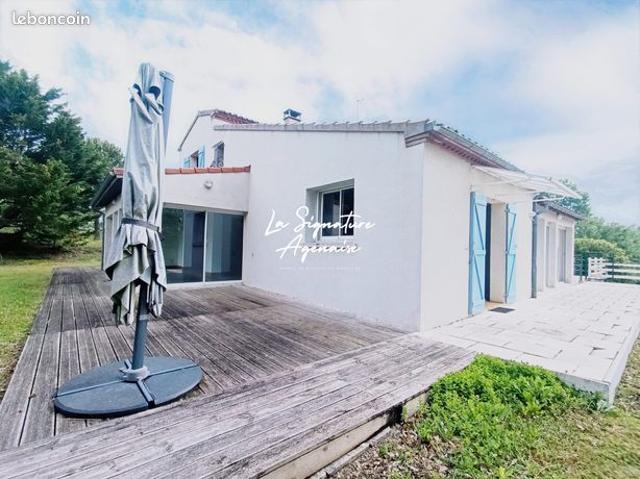 Propriété 8 pièces 242 m²