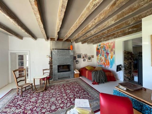 Propriété 8 pièces 242 m²
