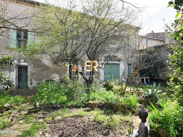 Propriété 8 pièces 243 m²
