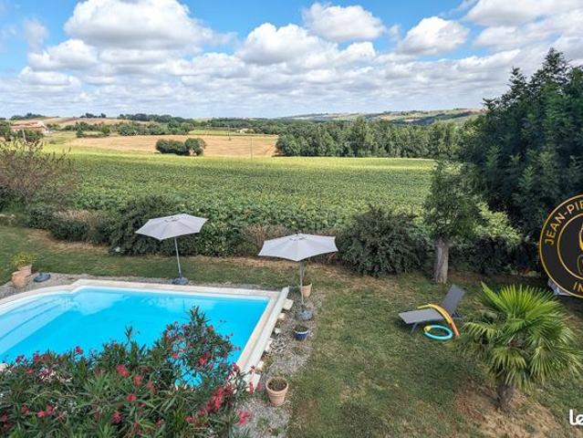 Propriété 8 pièces 257 m²