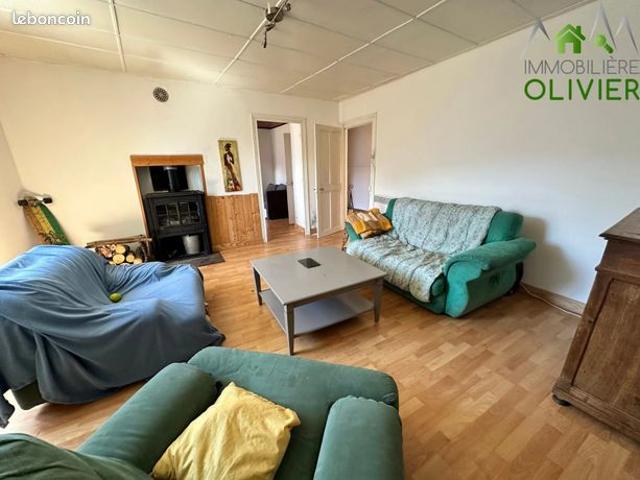 Propriété 8 pièces 259 m²