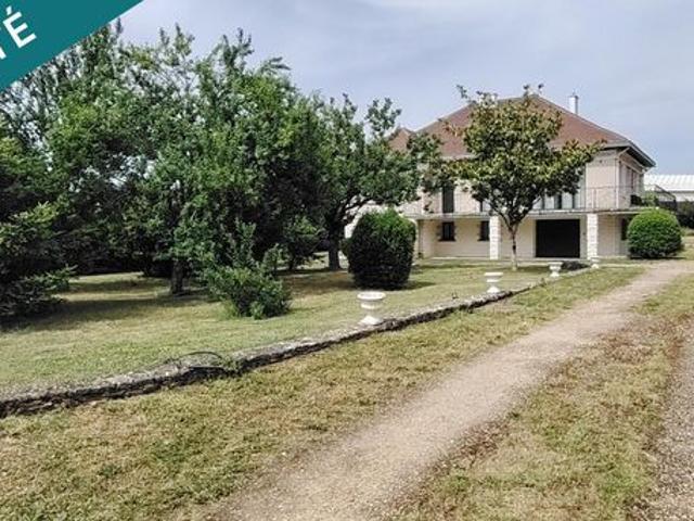 Propriété 8 pièces 250 m²