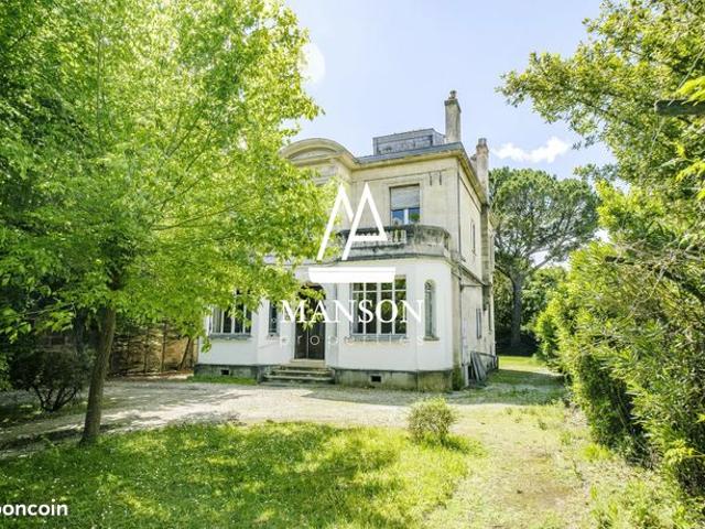 Propriété 8 pièces 250 m²