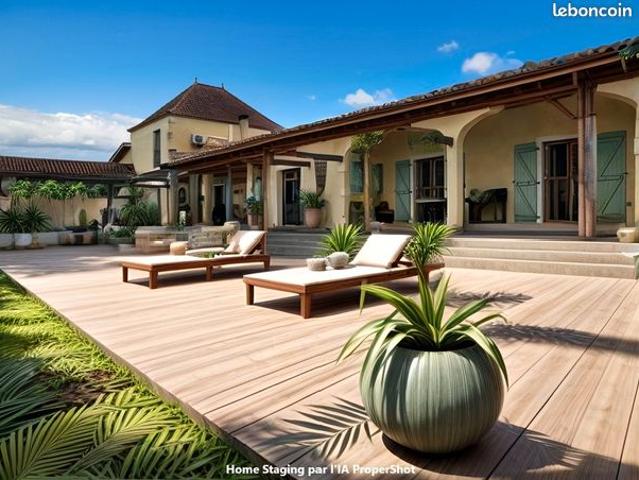 Propriété 8 pièces 250 m²