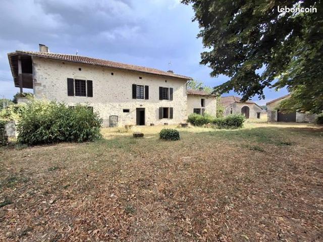 Propriété 8 pièces 250 m²
