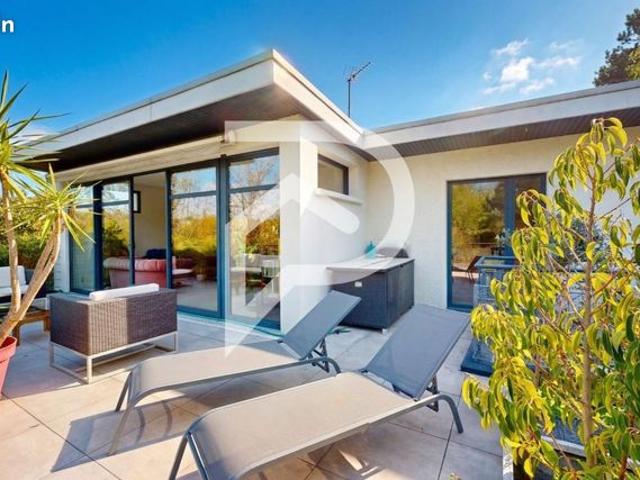 Propriété 8 pièces 250 m²